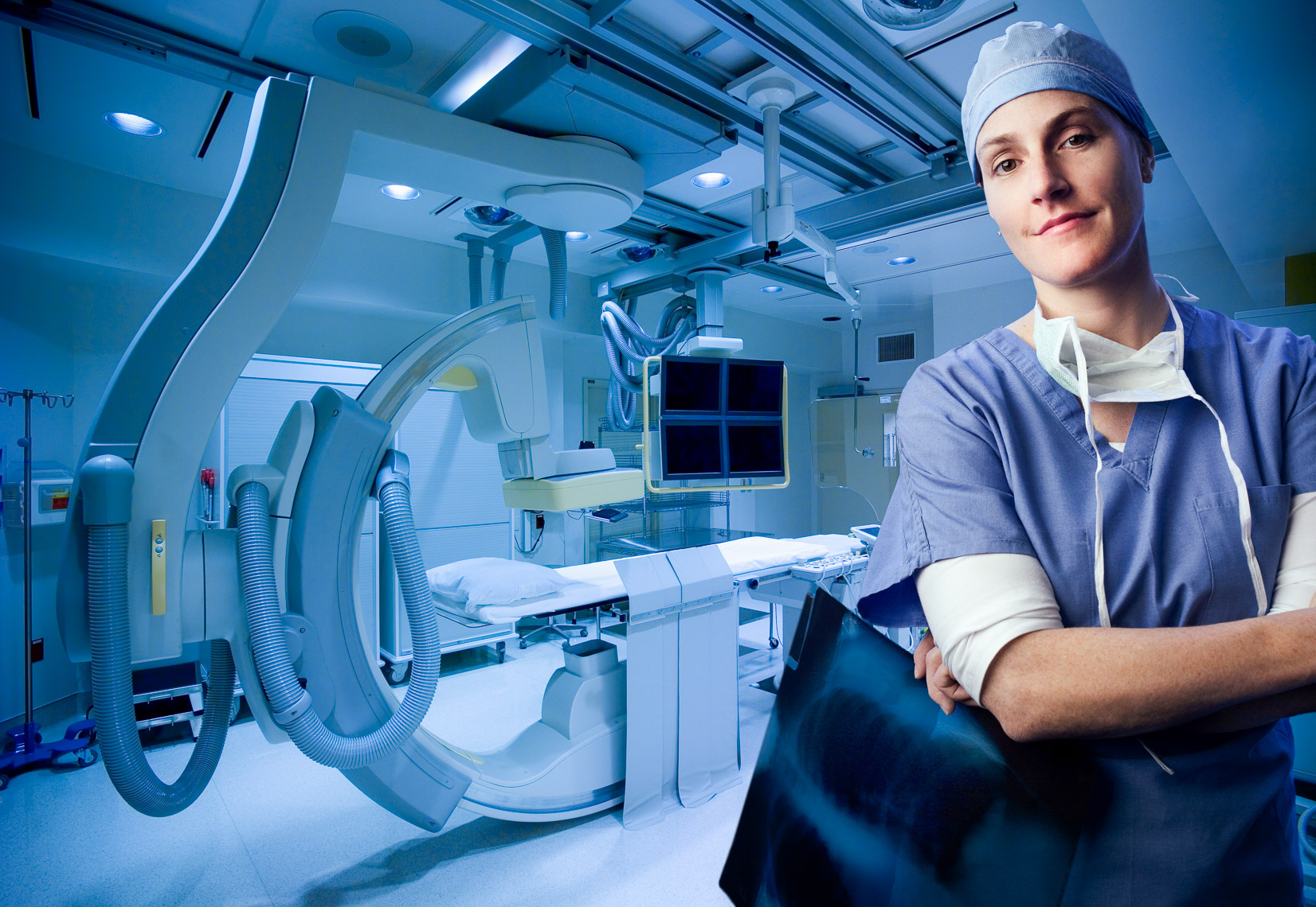 Radiologist portrait in an Interventional Radiology suite by healthcare photographer Robert Houser